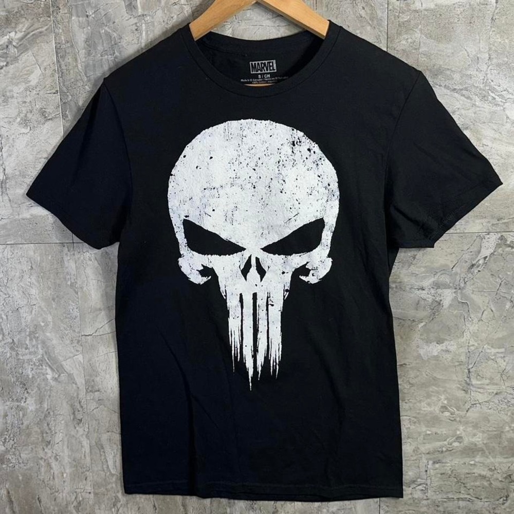 Marvel Punisher black puff print t-shirt  Men's small #ThePunisher